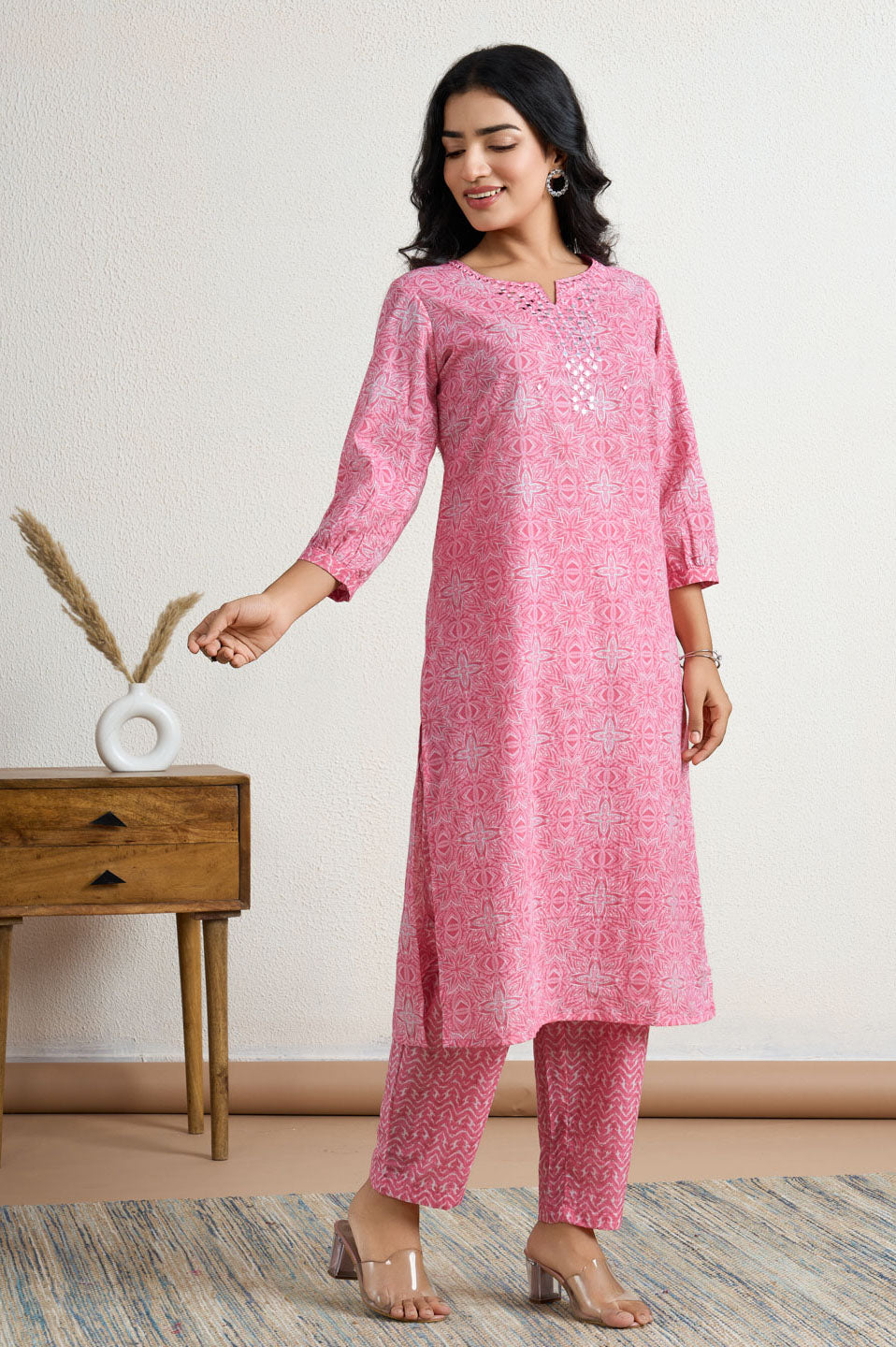 Pretty Pink printed kurta Set