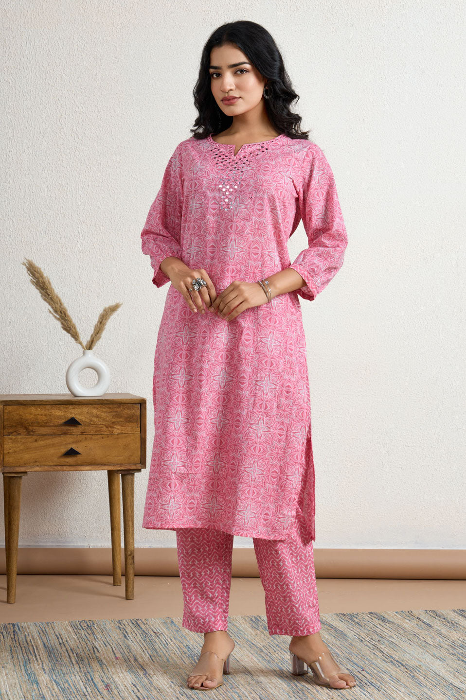 Pretty Pink printed kurta Set