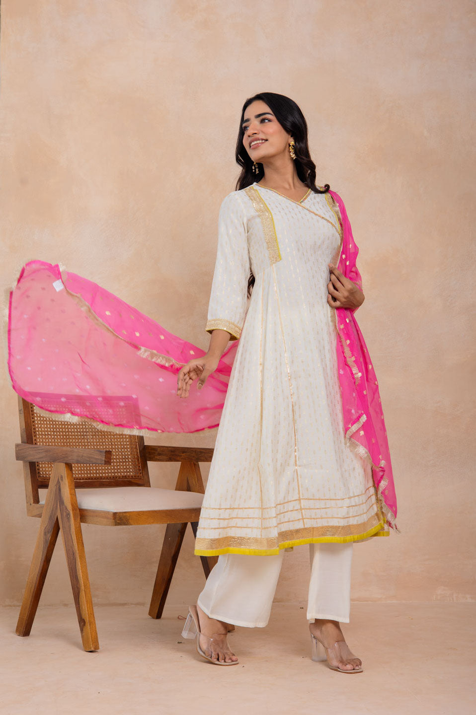 Blush Radiance Kurta Set – Cream & Pink