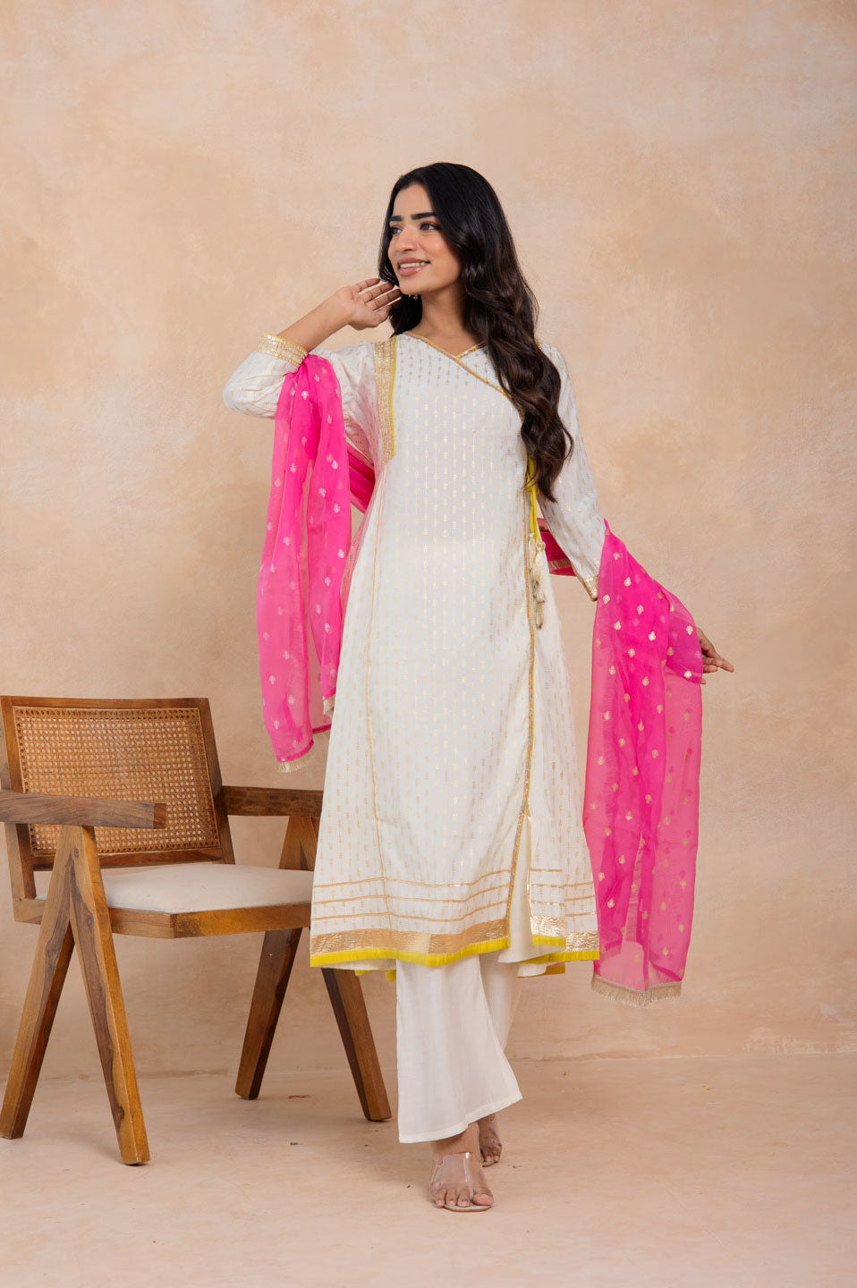 Blush Radiance Kurta Set – Cream & Pink
