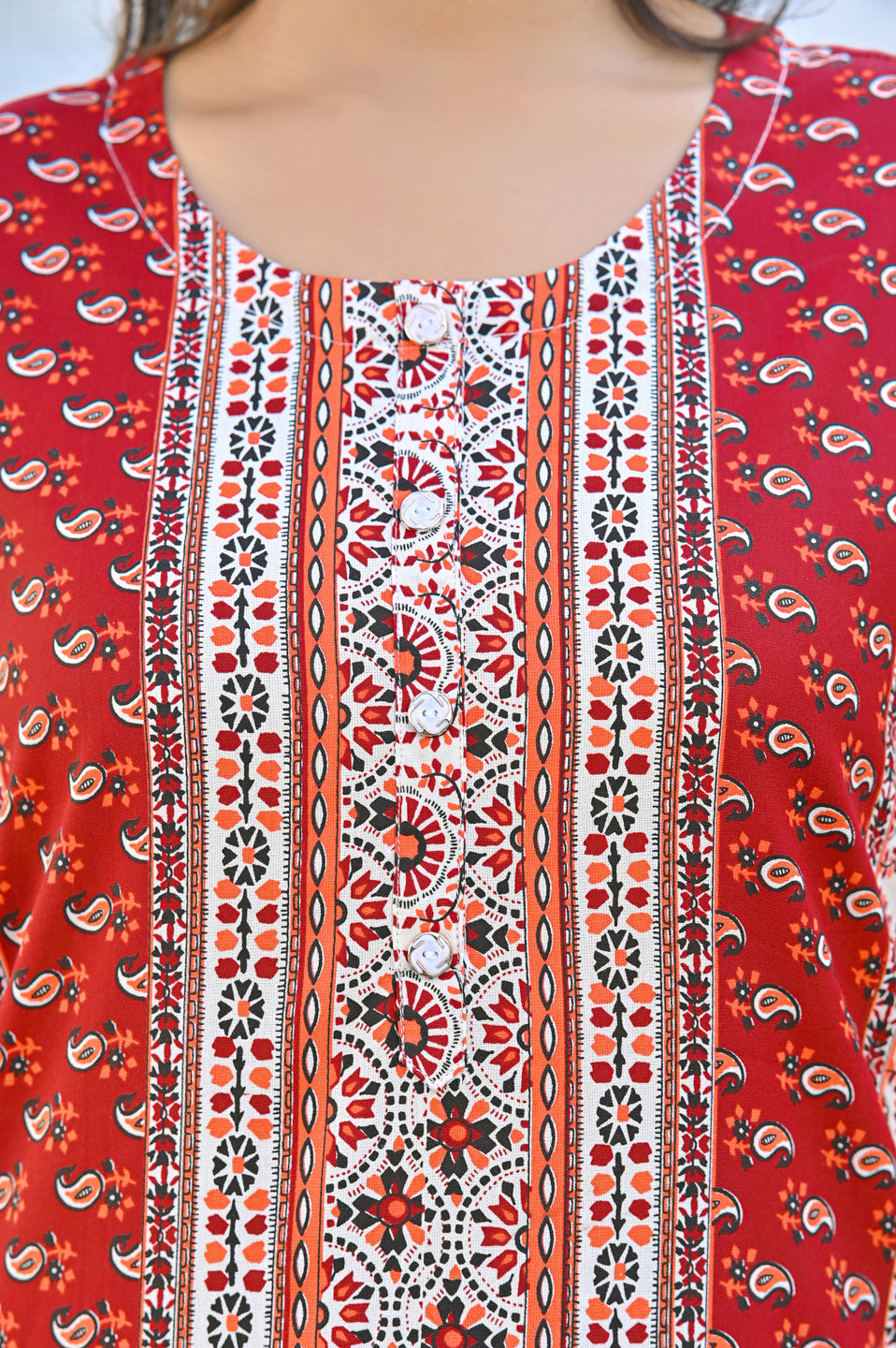 Elegant Red Printed Straight Kurta