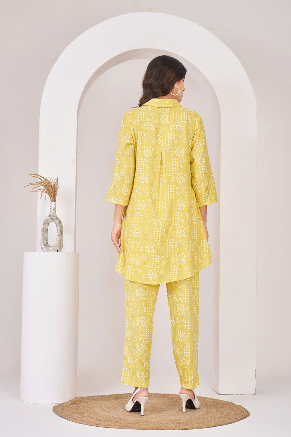Yellow flower printed cord set