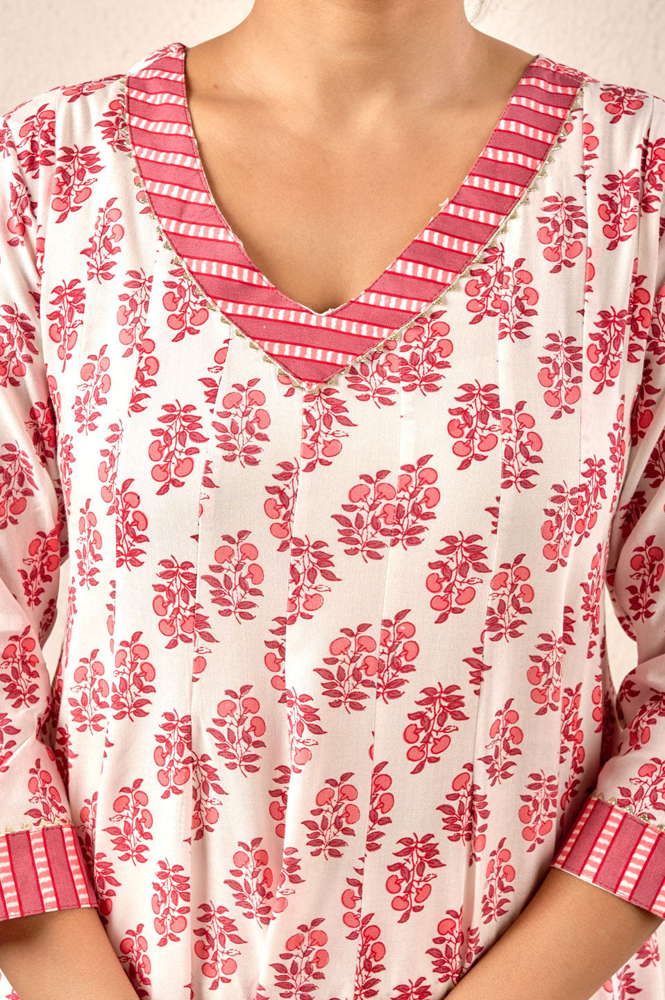 Rose Bloom Cotton Printed Suit Set