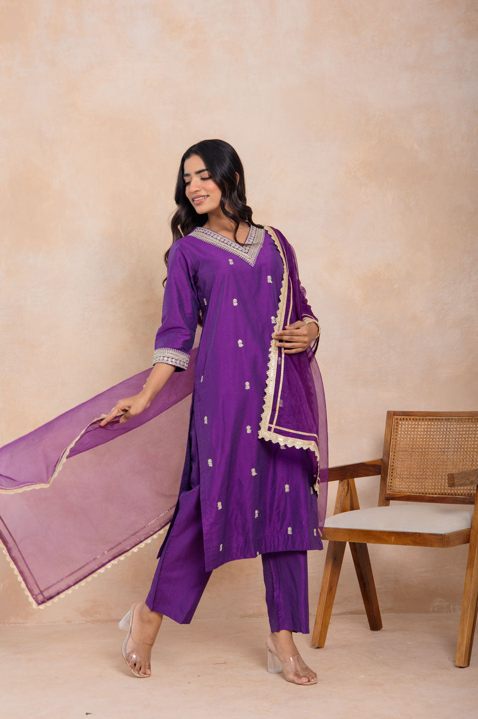 Purple Ghadwal V-Neck suit Set
