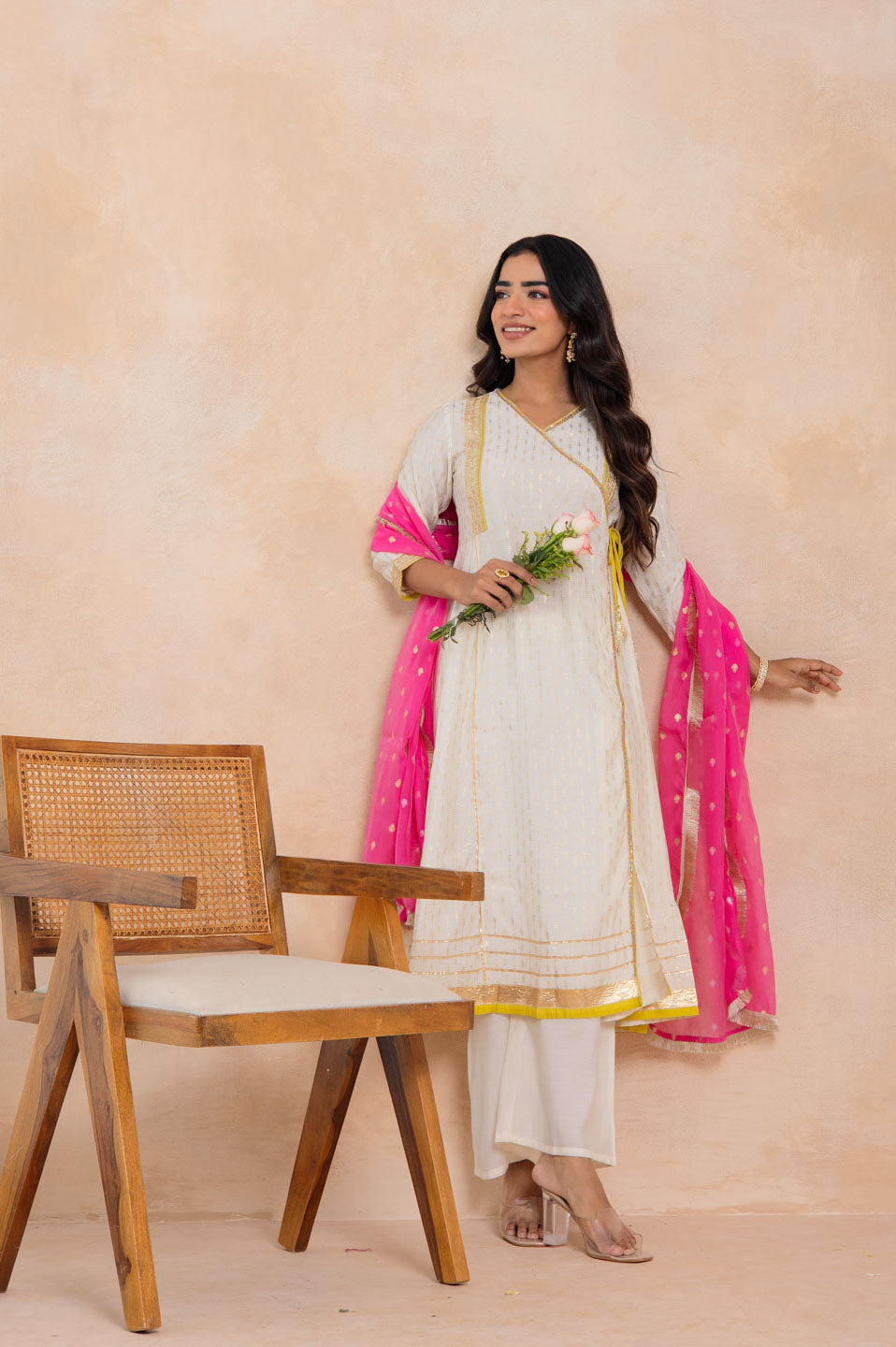 Blush Radiance Kurta Set – Cream & Pink