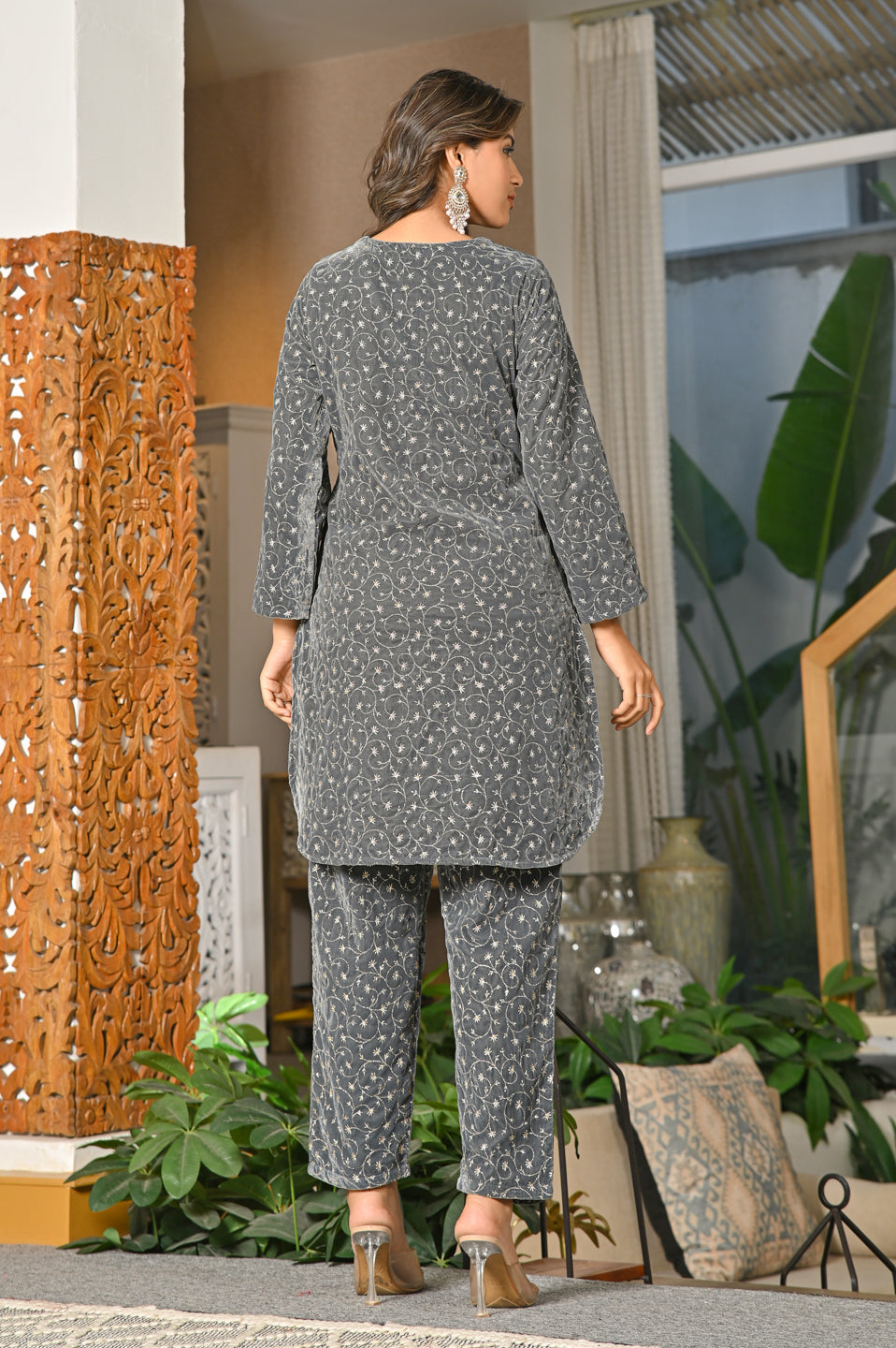 Moonlit Velvet Retreat Kurta Set