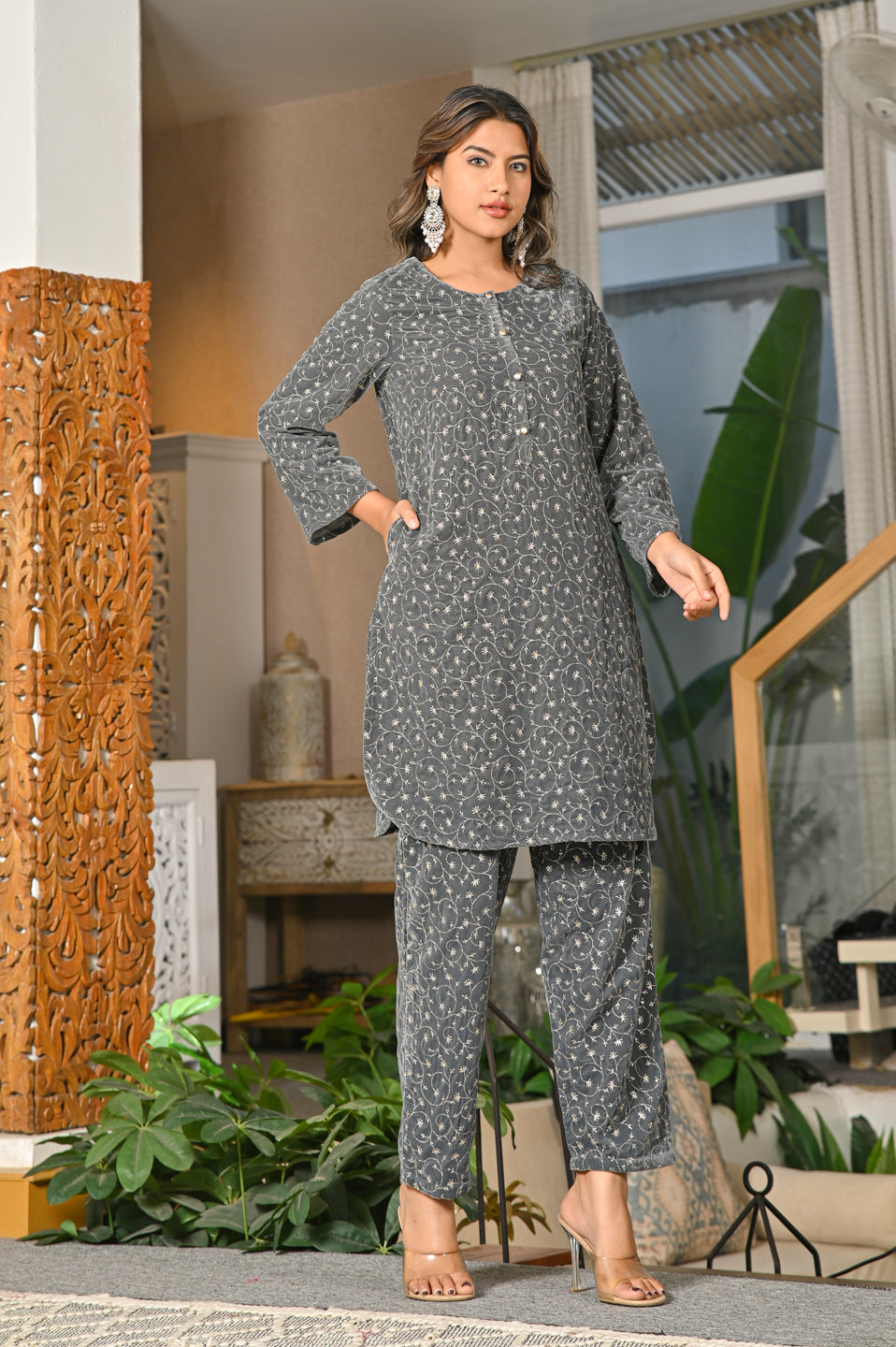 Moonlit Velvet Retreat Kurta Set