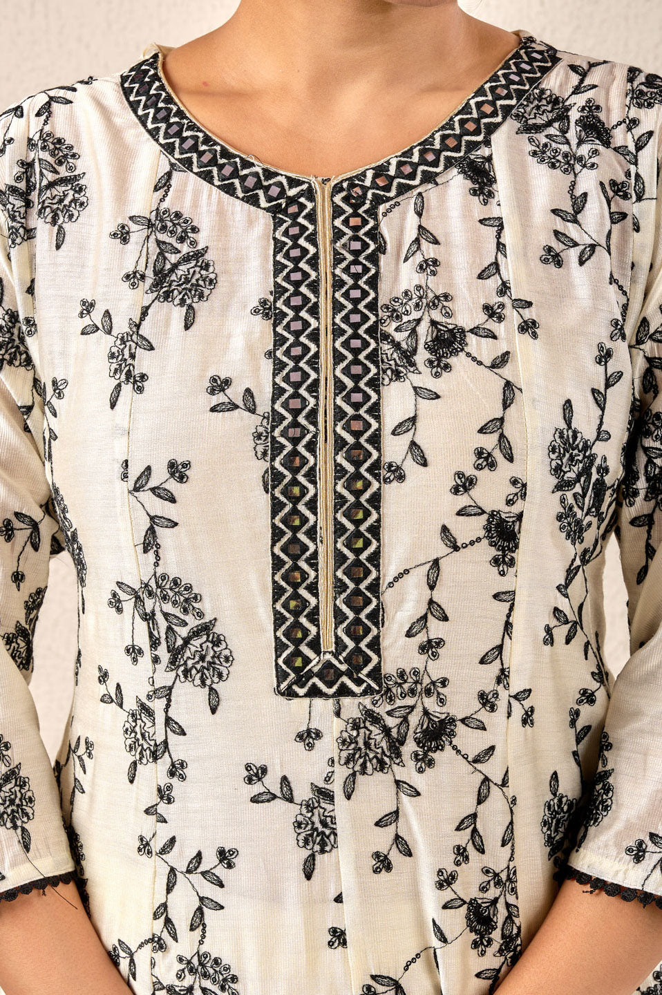 Classic Ivory & Black Floral Printed Kurta Set with Dupatta