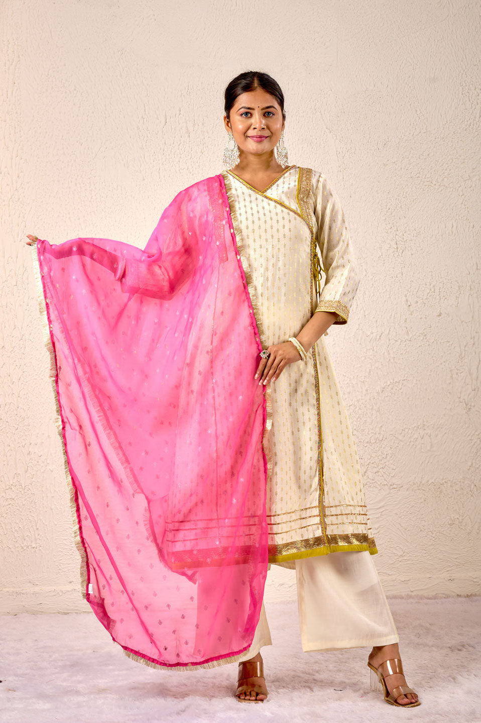 Blush Radiance Kurta Set – Cream & Pink
