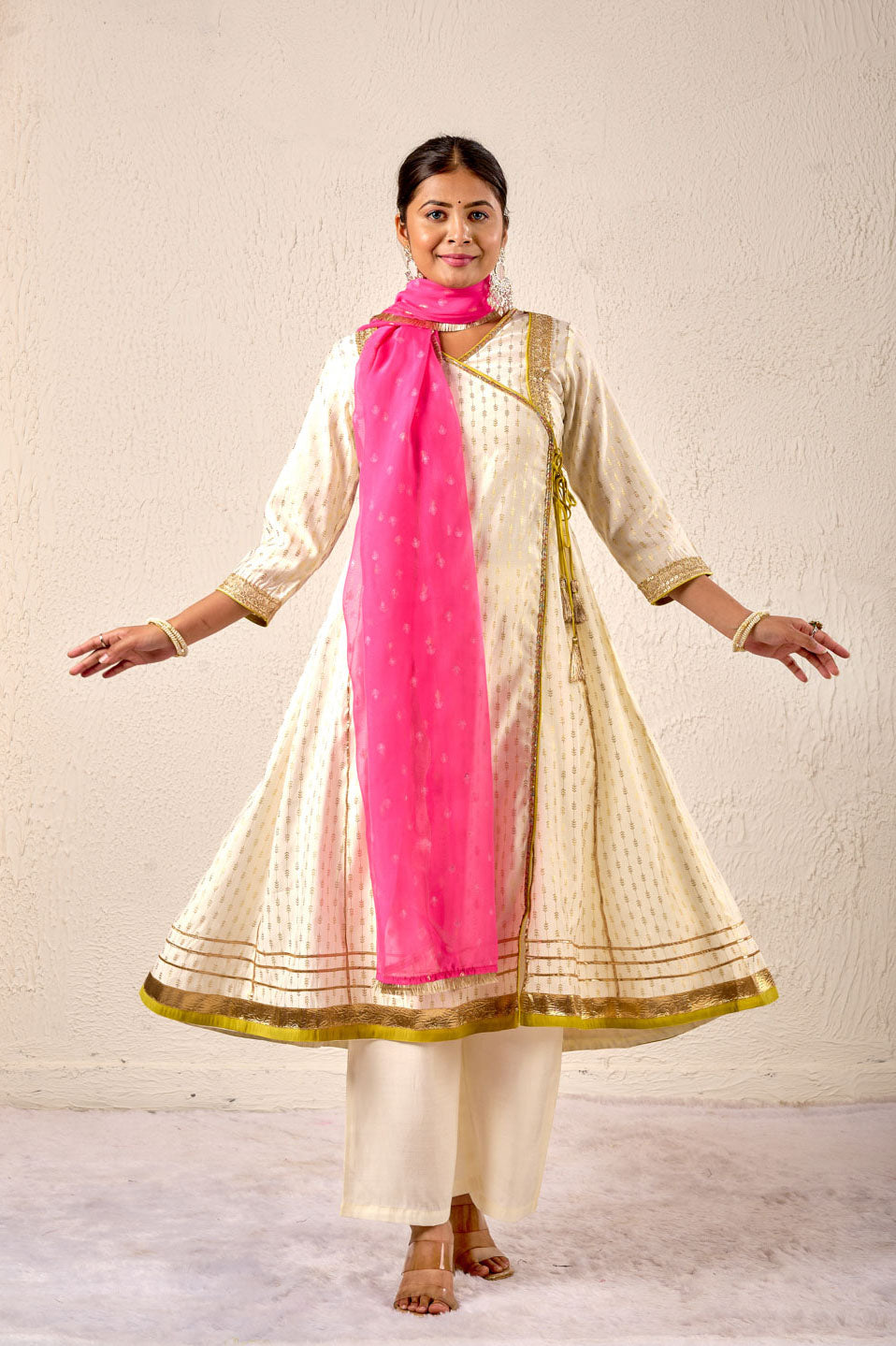 Blush Radiance Kurta Set – Cream & Pink
